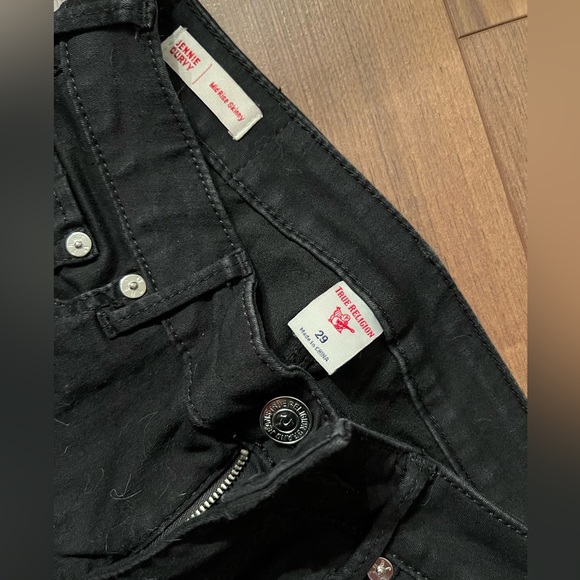 True Religion Size 29 jeans, barely worn - Picture 2 of 3
